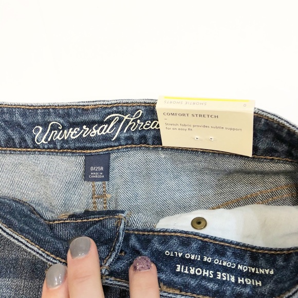 NWT Universal thread high rise shortie shorts - Picture 4 of 5